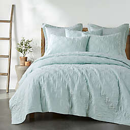 Levtex Home Washed Linen Twin Quilt in Spa