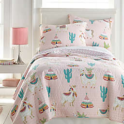 Lima Llama 2-Piece Reversible Twin Quilt Set in Pink