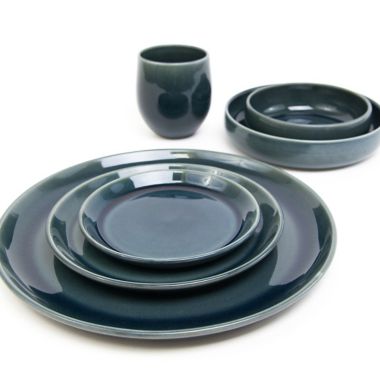 Carthage.Co La Marsa 6-Piece Place Setting in Adriatic. View a larger version of this product image.