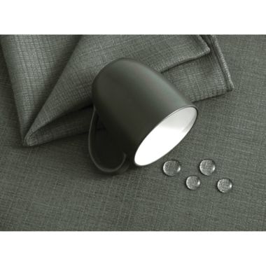 Noritake&reg; Colorwave 60-Inch x 102-Inch Oblong Tablecloth in Green. View a larger version of this product image.