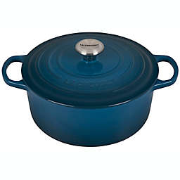 Le Creuset® Signature 5.5 qt. Cast Iron Covered Round Dutch Oven in Deep Teal
