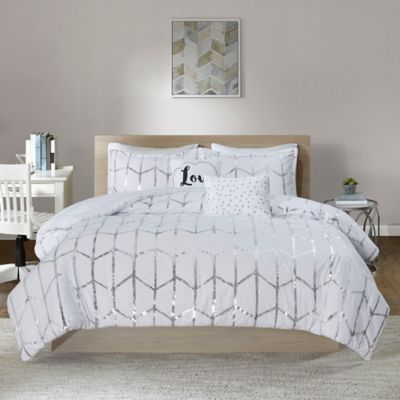 Intelligent Design Raina 5-Piece Full/Queen Comforter Set in White/Silver