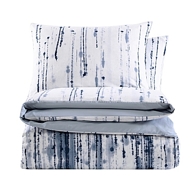 City Scene Sokal 3-Piece Reversible Full/Queen Comforter Set in Indigo. View a larger version of this product image.
