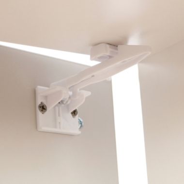 Dreambaby&reg; Spring Latches (6-Pack). View a larger version of this product image.