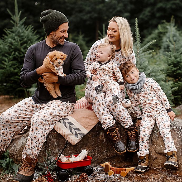 Burt's Bees Baby® Reindeer Organic Cotton Holiday Family Jammies Collection | Bed Bath and Beyond Canada Burt's Bees Baby® Reindeer Organic Cotton Holiday Family Jammies Collection | Bed Bath and Beyond Canada