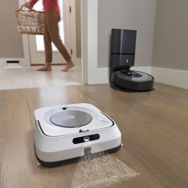 iRobot&reg; Braava jet&reg; m6 (6110) Wi-Fi&reg; Connected Robot Mop. View a larger version of this product image.