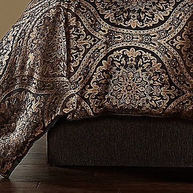 J. Queen New York&trade; Jordan 4-Piece Queen Comforter Set in Chocolate. View a larger version of this product image.