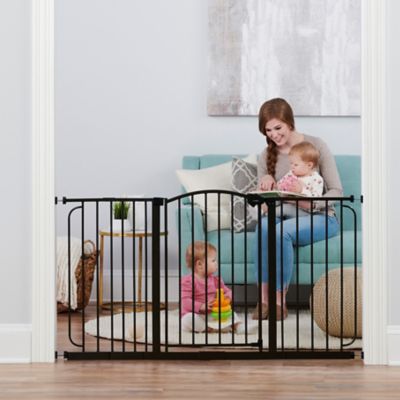 Regalo Home Accents Super Wide Safety Gate in Bronze