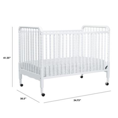 DaVinci Jenny Lind 3-in-1 Convertible Crib. View a larger version of this product image.