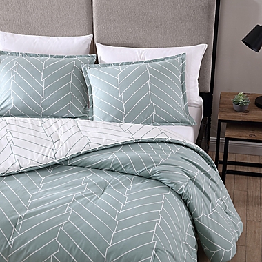 City Scene&reg; Ceres 3-Piece Reversible Twin Comforter Set in Green. View a larger version of this product image.