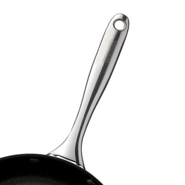 Starfrit the Rock Diamond Nonstick 9.5-Inch Aluminum Fry Pan in Black. View a larger version of this product image.