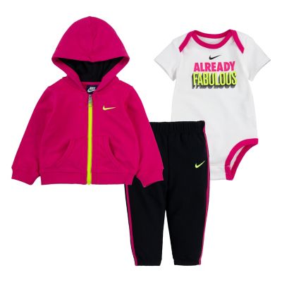 nike set pink