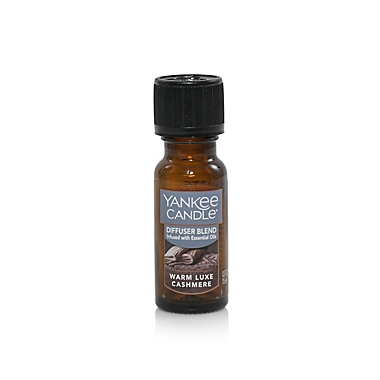 Yankee Candle&reg; Warm Luxe Cashmere Fragrance Oil. View a larger version of this product image.