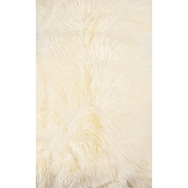 Milan Shearling Sheepskin 2&#39; x 3&#39; Accent Rug in Ivory. View a larger version of this product image.