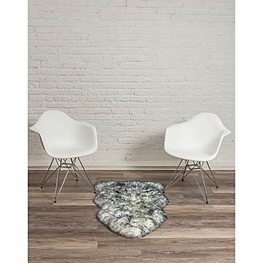 Milan Shearling Sheepskin 2&#39; x 3&#39; Accent Rug in Grey Mist. View a larger version of this product image.