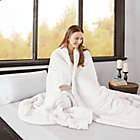 Alternate image 3 for Beautyrest&reg; Heated Microlight-to-Berber King Blanket in Ivory