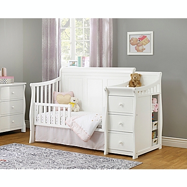 Sorelle Princeton Elite Panel Crib and Changer in White. View a larger version of this product image.