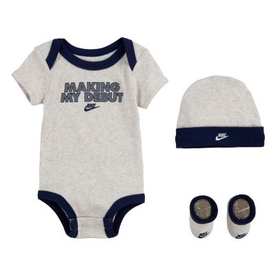 nike 3 piece futura logo set infant