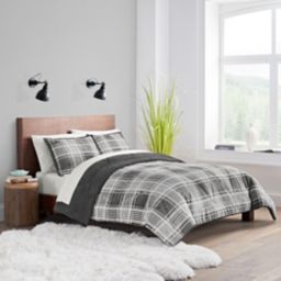 UGG® Avery 3-Piece Reversible King Comforter Set in Charcoal Plaid