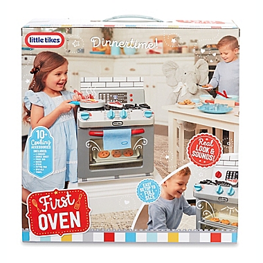 Little Tikes&reg; First Oven. View a larger version of this product image.