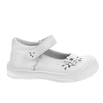 Smart Step Mary Jane Dress Shoe in White