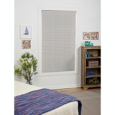 St. Charles Light Filtering 24.5-Inch x 64-Inch Cordless Pleated Shade in Silver Grey. View a larger version of this product image.