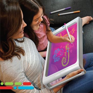 Discovery Kids LED Artist Easel 13-Piece Playset. View a larger version of this product image.