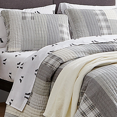 Eddie Bauer&reg; Fairview 3-Piece Full/Queen Quilt Set in Grey. View a larger version of this product image.