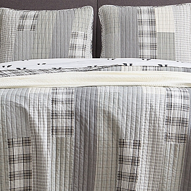 Eddie Bauer&reg; Fairview 2-Piece Twin Quilt Set in Grey. View a larger version of this product image.