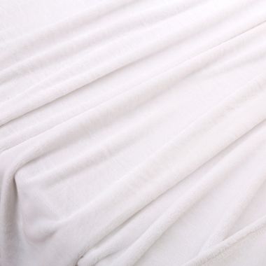 Nestwell&trade; Supreme Softness Plush Full/Queen Blanket in Bright White. View a larger version of this product image.