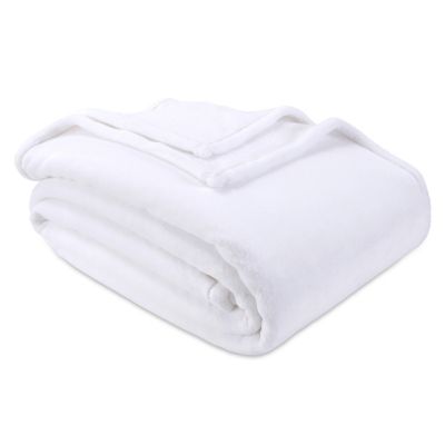 Nestwell&trade; Supreme Softness Plush Full/Queen Blanket in Bright White
