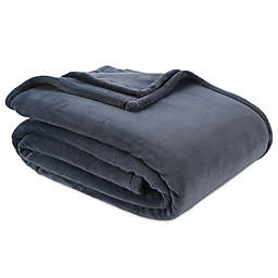 Nestwell™ Supreme Softness Plush Twin Blanket in Midnight Navy