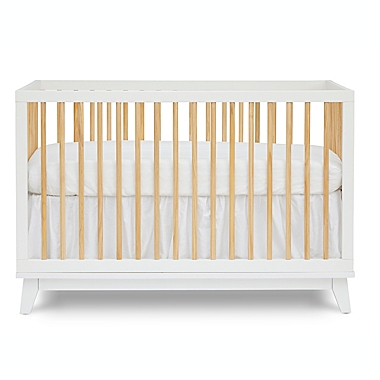 Ti Amo Moderna 3-in-1 Convertible Crib in Snow White/Natural. View a larger version of this product image.