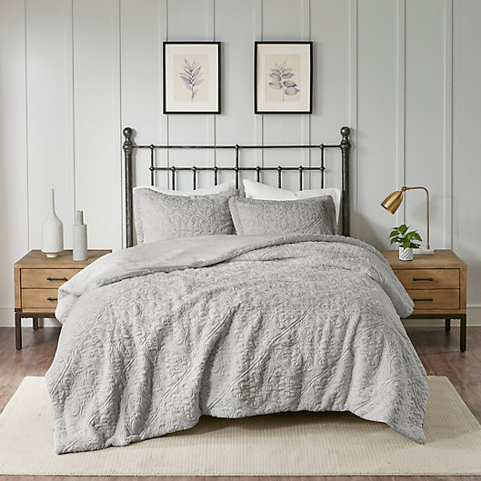 Alternate image 1 for Madison Park® Bismarck Ultra Plush 2-Piece Twin/Twin XL Comforter Set in Grey