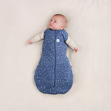 ergoPouch&reg; Size 0-3M Cocoon 2.5 TOG Wearable Swaddle &amp; Sleep Bag in Night Sky. View a larger version of this product image.