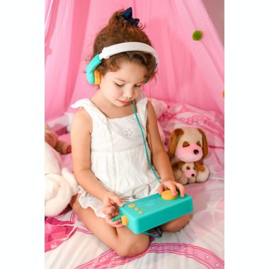 Lunii My Fabulous Storyteller Octave Headphones. View a larger version of this product image.