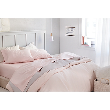 Nestwell&trade; Egyptian Cotton Sateen 625-Thread-Count King Sheet Set in Bright White Stripe. View a larger version of this product image.