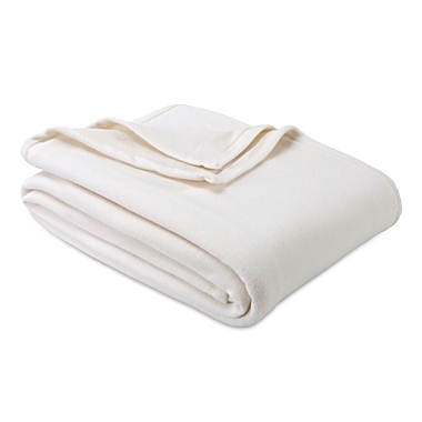 Simply Essential&trade; Microfleece Twin Blanket in Cream. View a larger version of this product image.