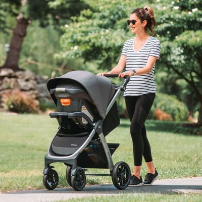 Chicco® Bravo® Trio Travel System | Bed 