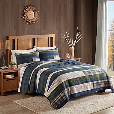 Woolrich Spruce Hill Oversized 3-Piece King/California King Quilt Set in Green. View a larger version of this product image.