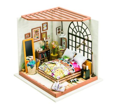Alice&#39;s Dreamy Bedroom DIY Miniature House 142-Piece 3D Puzzle