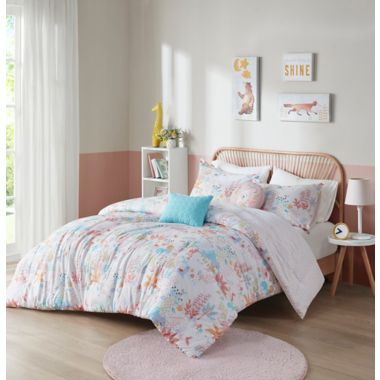 Urban Habitat Kids Iris Reversible Comforter Set in Blush. View a larger version of this product image.
