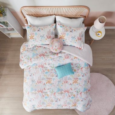 Urban Habitat Kids Iris Reversible Comforter Set in Blush. View a larger version of this product image.