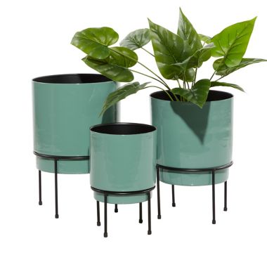 Ridge Road D&eacute;cor Modern Round Metal Planters (Set of 3). View a larger version of this product image.
