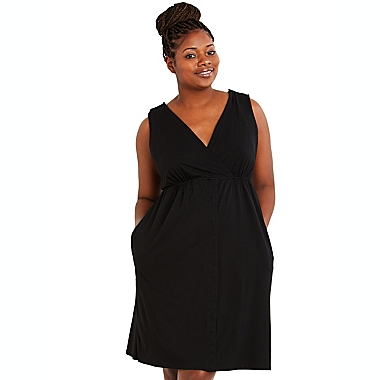 Motherhood Maternity&reg; 1X 3-in-1 Labor, Delivery, and Nursing Gown in Black. View a larger version of this product image.
