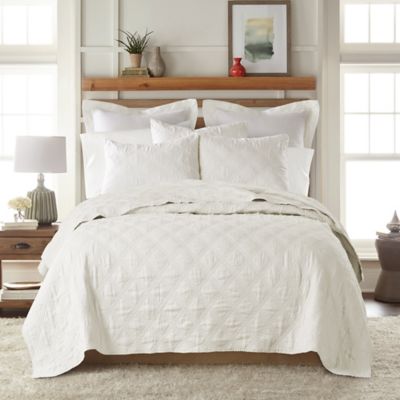 Levtex Home Washed Linen King Quilt in Cream