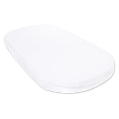 Burt's Bees Baby&reg; Organic Cotton Bassinet Sheet in Cloud. View a larger version of this product image.