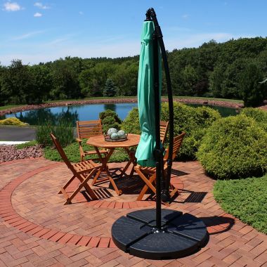 Sunnydaze Decor 9.59-Foot Octagon Offset Cantilever Patio Umbrella. View a larger version of this product image.
