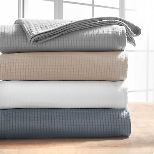Alternate image 1 for Nestwell™ Pure Earth™ Organic Cotton Matelassé Blanket