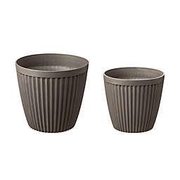 Glitzhome® 2-Piece Ribbed Round Planter Pots Set in Grey<br />